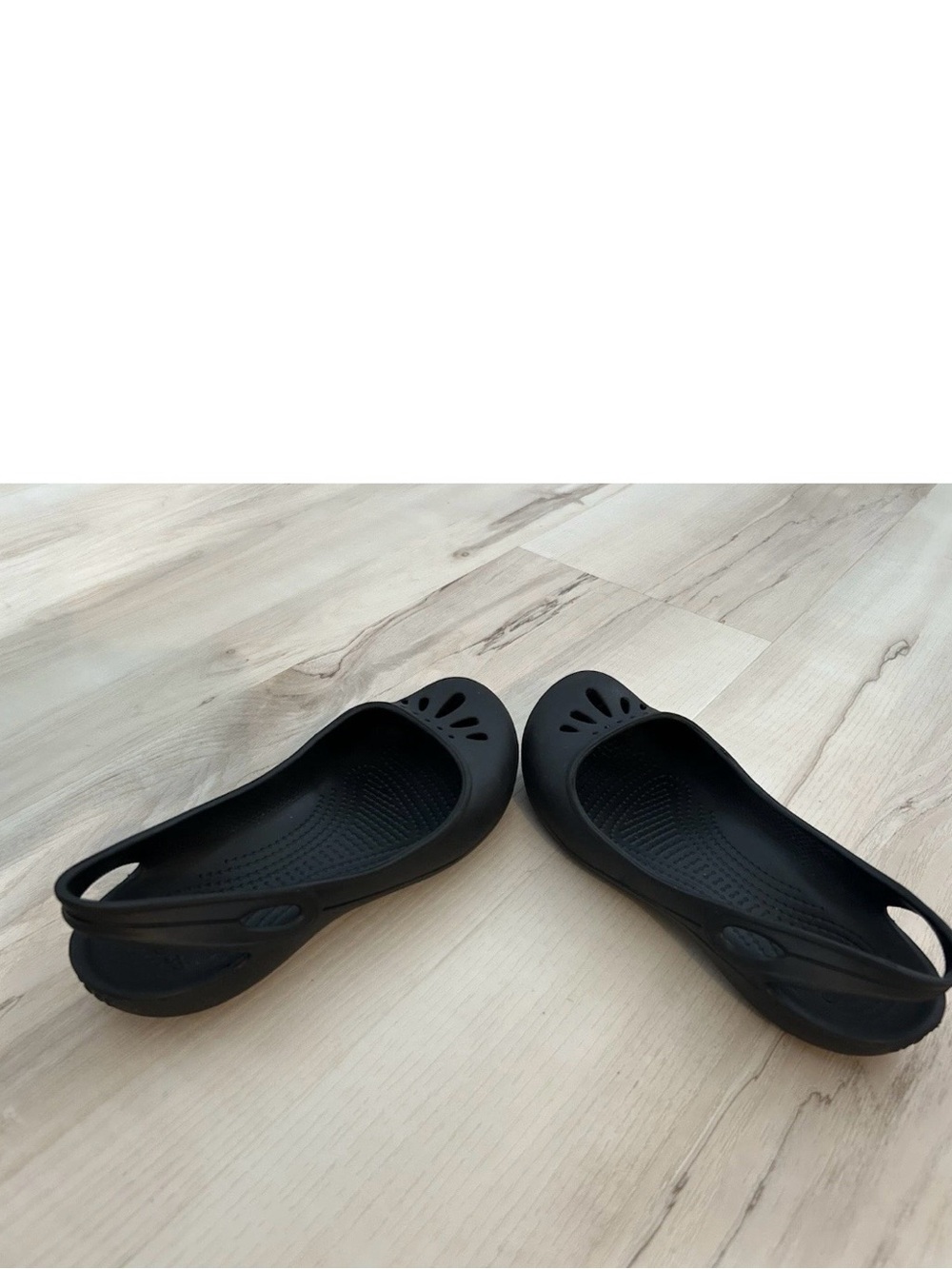 Crocs Kadee Womens 7 Black Slingback Ballet Flats Slip On Comfort Lightweight